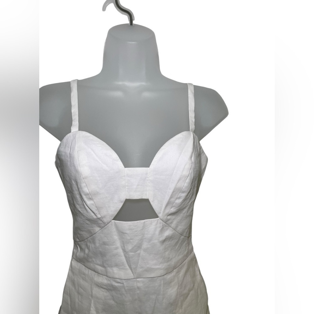 Bebe New NWT Linen Blend White Romper - Picture 3 of 7